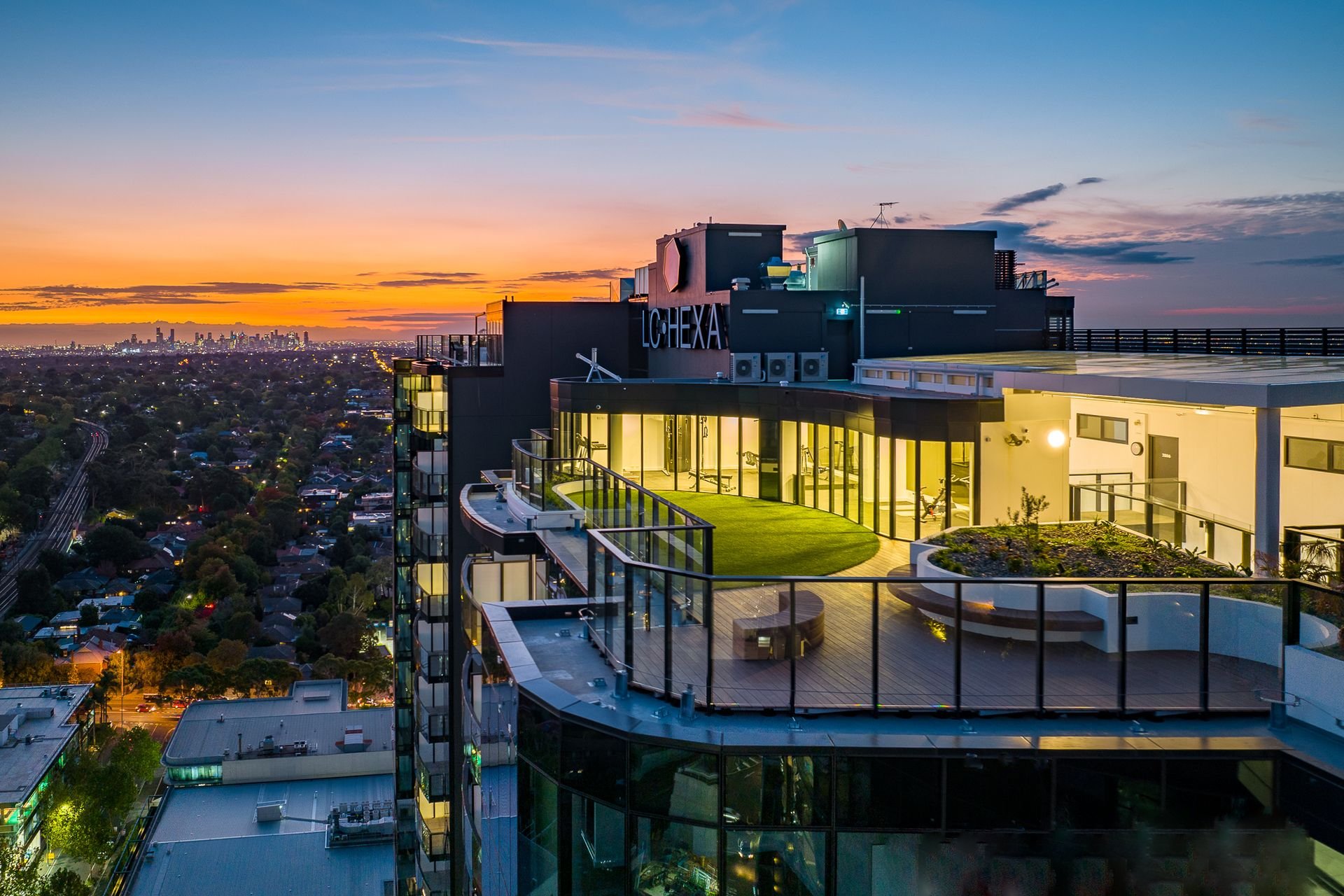 1001/828 Whitehorse Road, BOX HILL VIC 3128