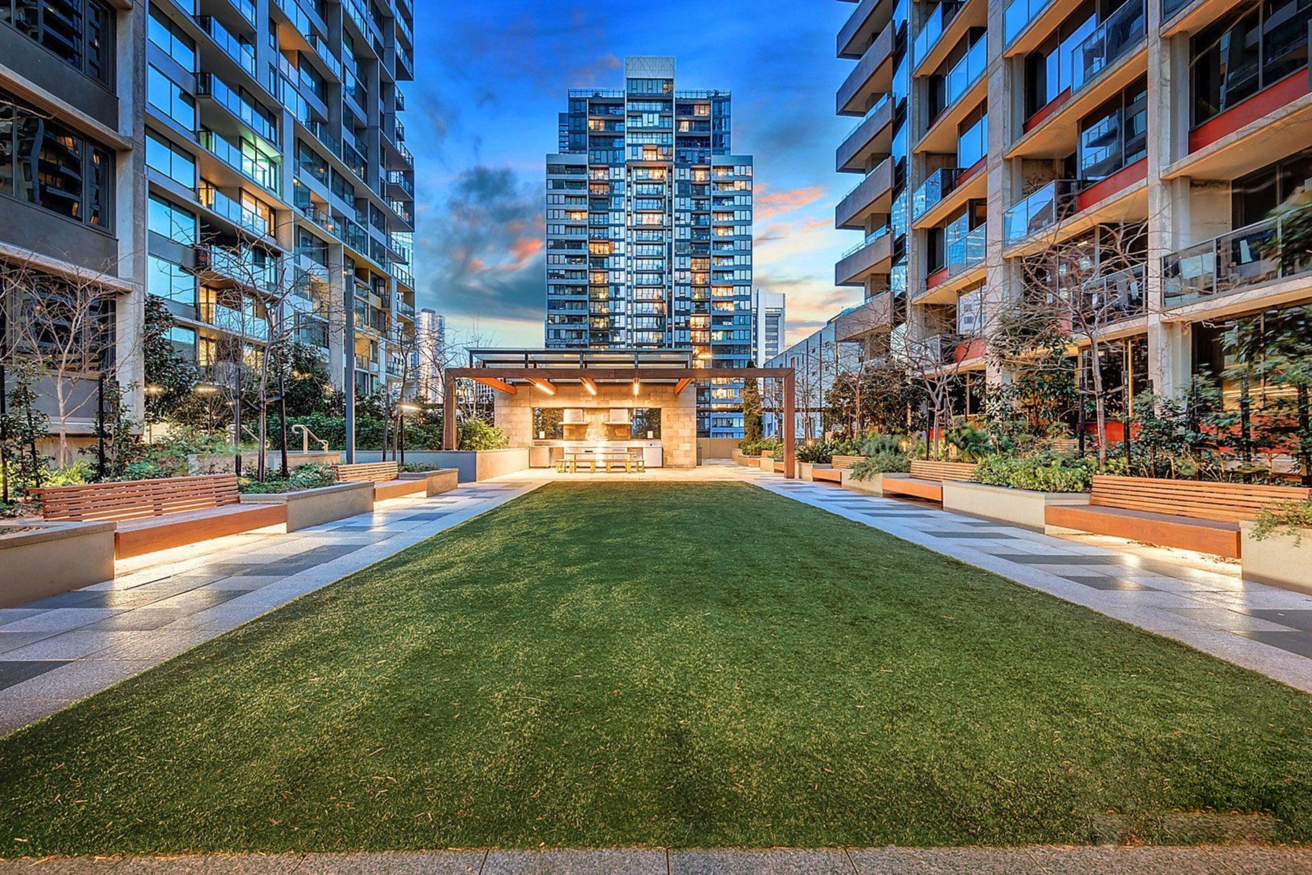 5102/33 Rose Lane, MELBOURNE VIC 3000