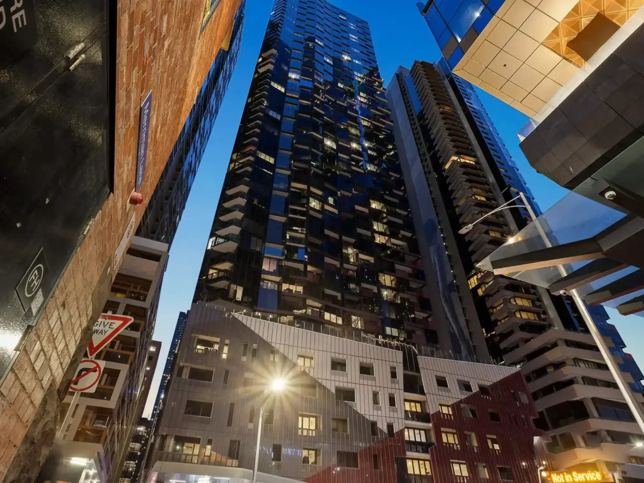 5102/33 Rose Lane, MELBOURNE VIC 3000