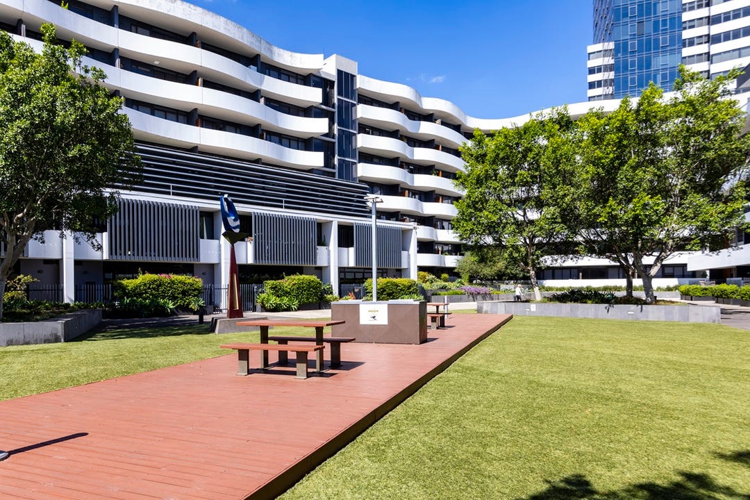 348/38 Mt Alexander Road, TRAVANCORE VIC 3032