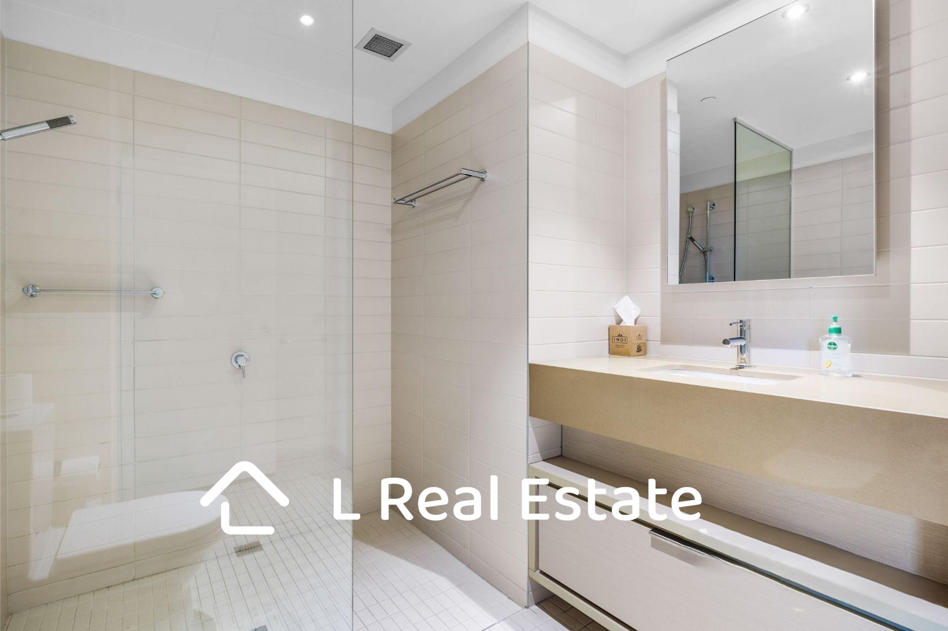 2704/9 Waterside Place, DOCKLANDS VIC 3008